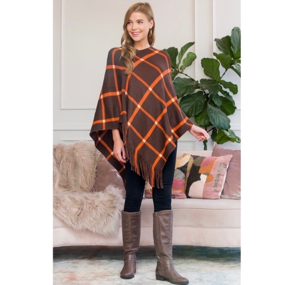 Sweaters - NWT Orange ends brown poncho